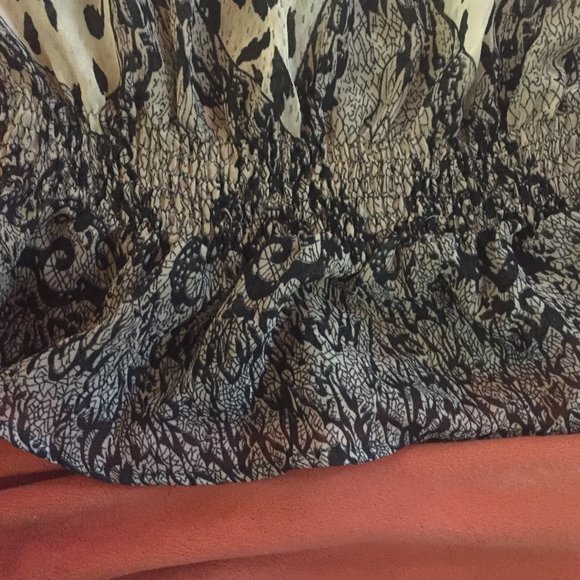 Top - Picture 2 of 6